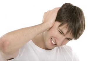 Боли в ушах после работы с громкой музыкой