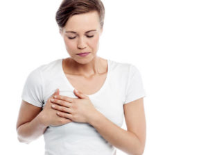 Колющая боль в груди во время кормления