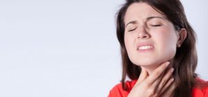 Боль жжение першение в горле на протяжении 4 -х месяцев