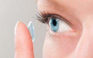 Можно ли носить контактные линзы в тубдиспансере?